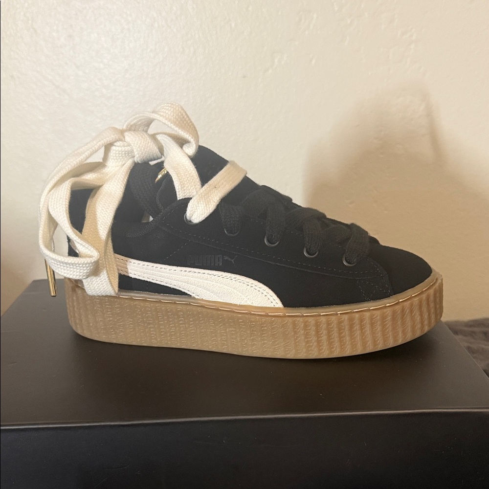 Puma X Fenty Rihanna sneakers - Picture 2 of 4